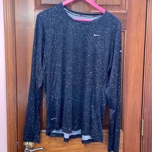 Nike Woman’s Running black long sleeve tee XL